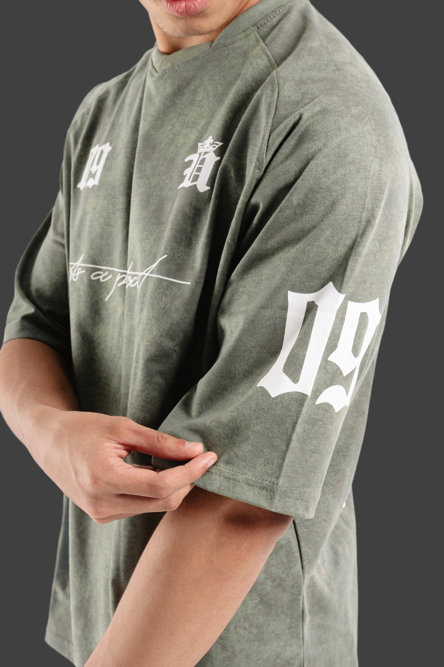 UNIT09 JERSEY OLIVE T-SHIRT